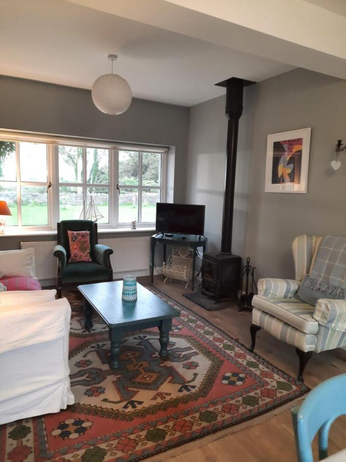 Croagh Patrick Lodge Apartment Westport Bagian luar foto