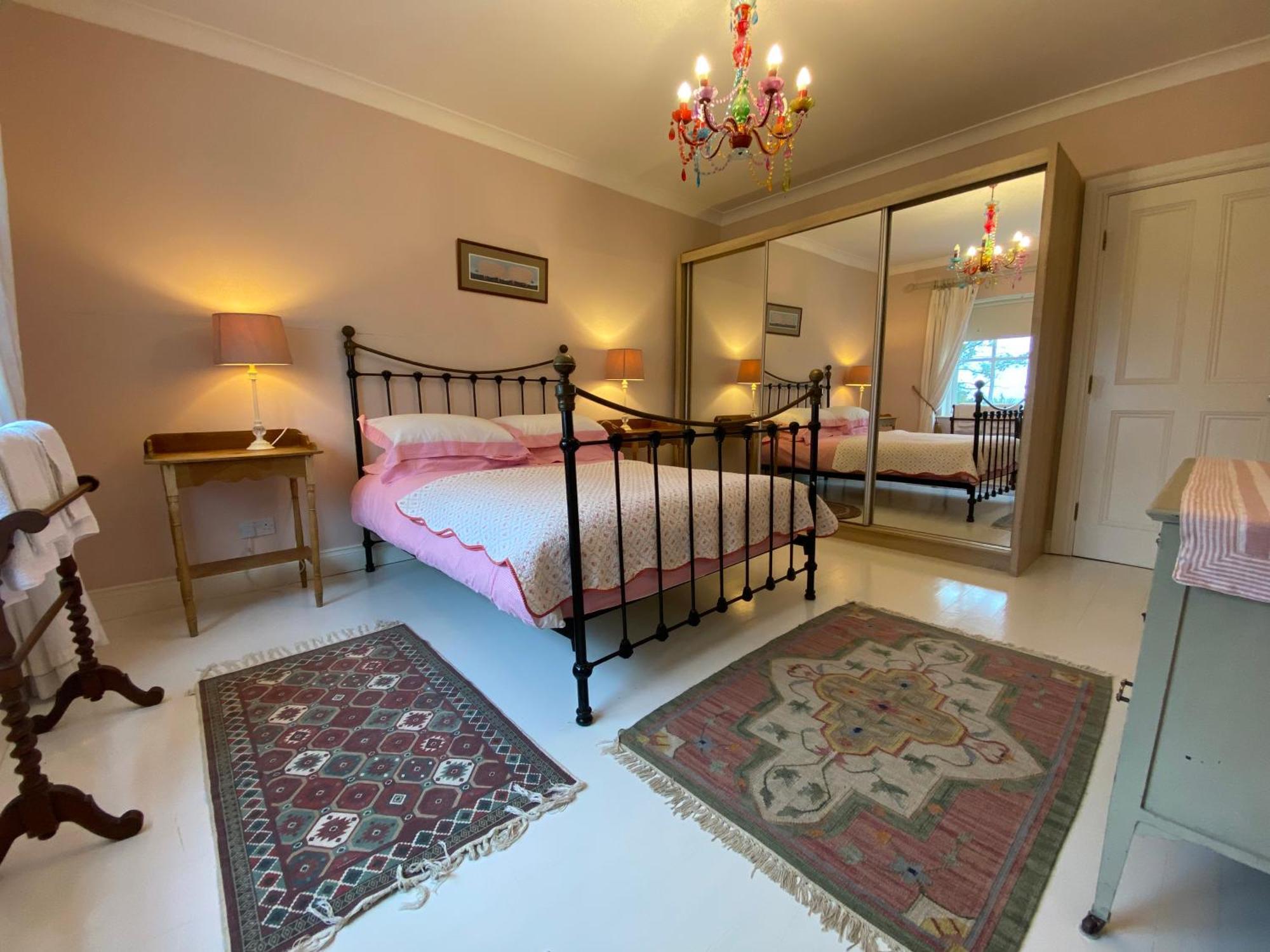 Croagh Patrick Lodge Apartment Westport Bagian luar foto