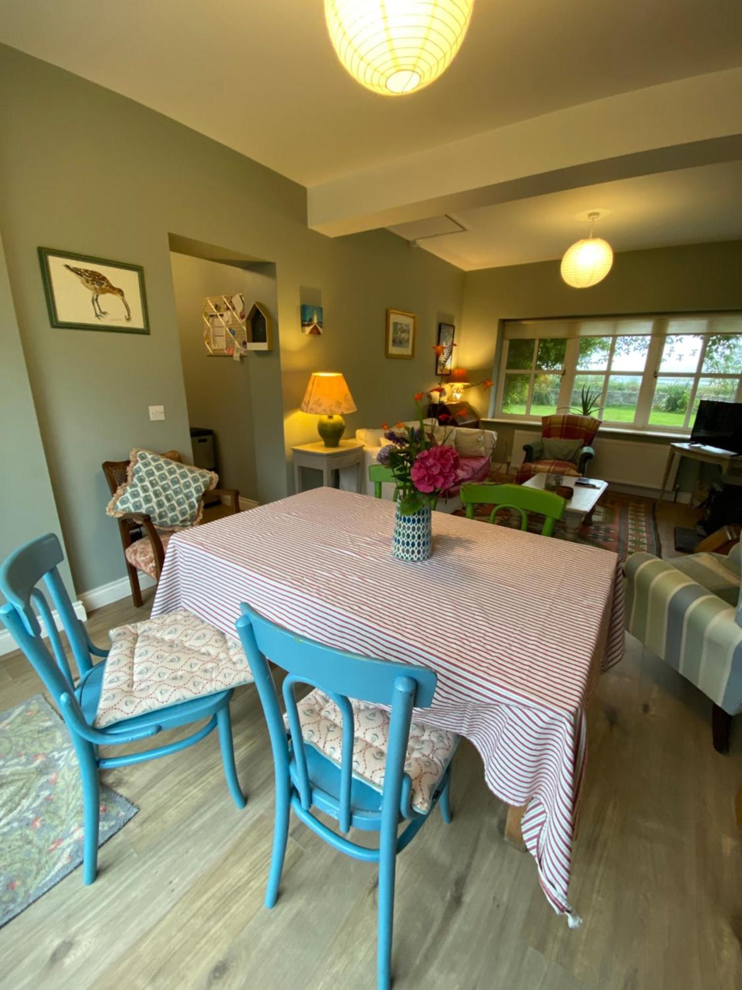 Croagh Patrick Lodge Apartment Westport Ruang foto